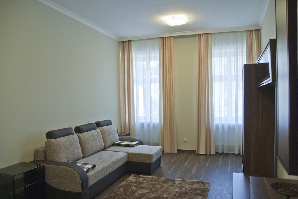 Apartman U Kolonady การ์โลวีวารี ห้อง รูปภาพ